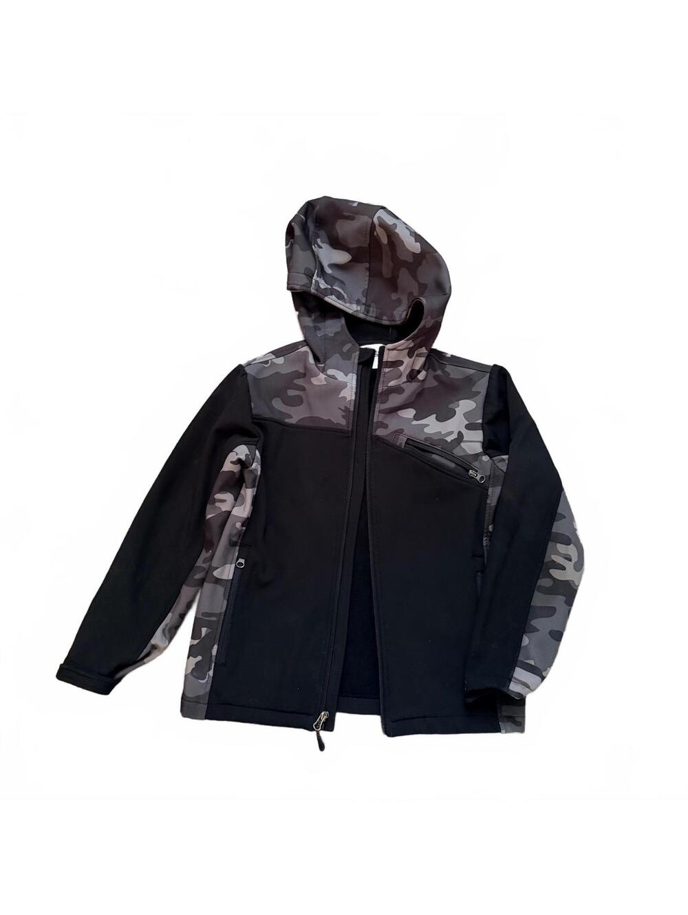 Magellan Outdoors kids Medium Black and Gray Camo Hooded Jacket
